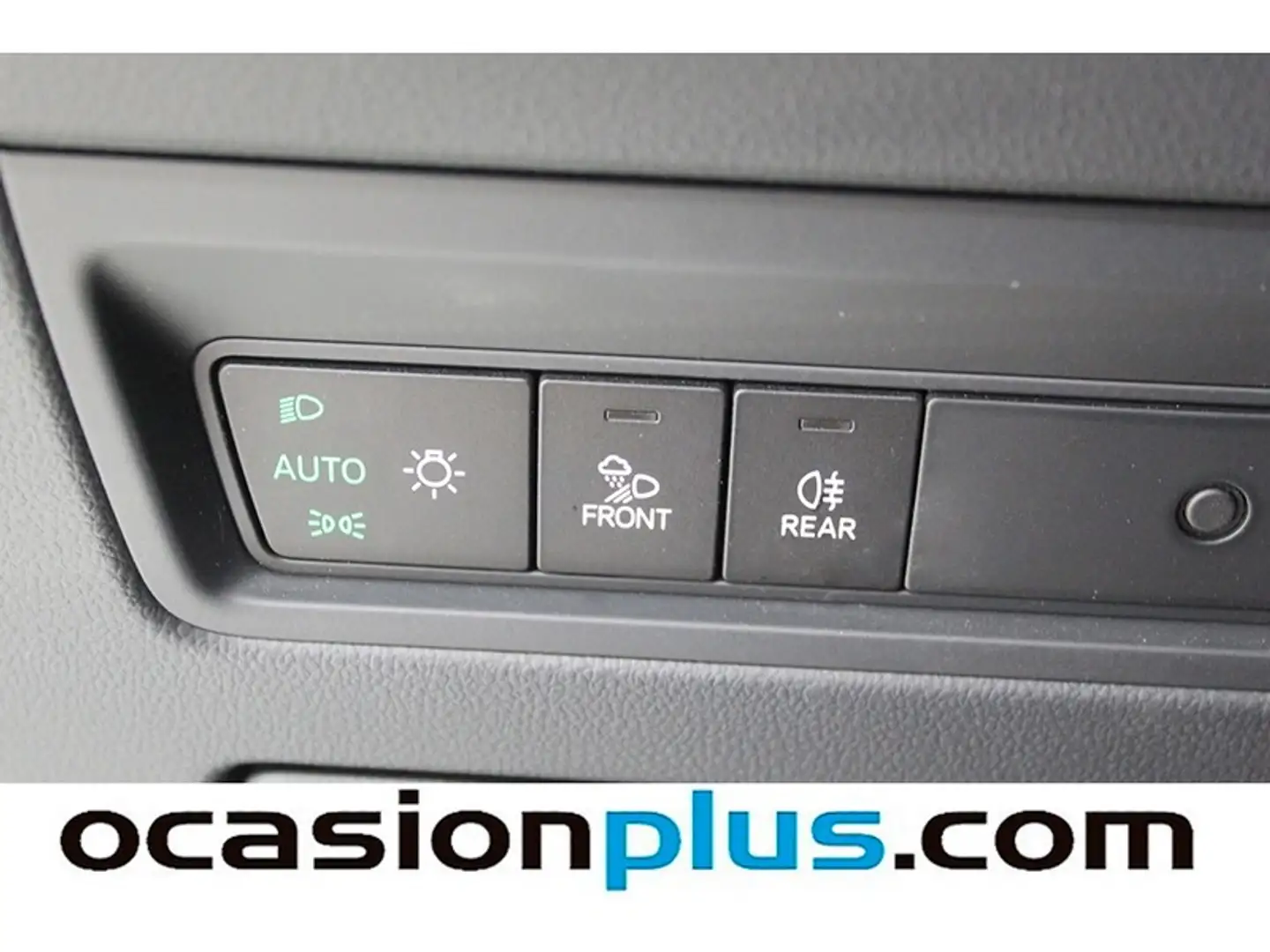 Encendido automático de faros