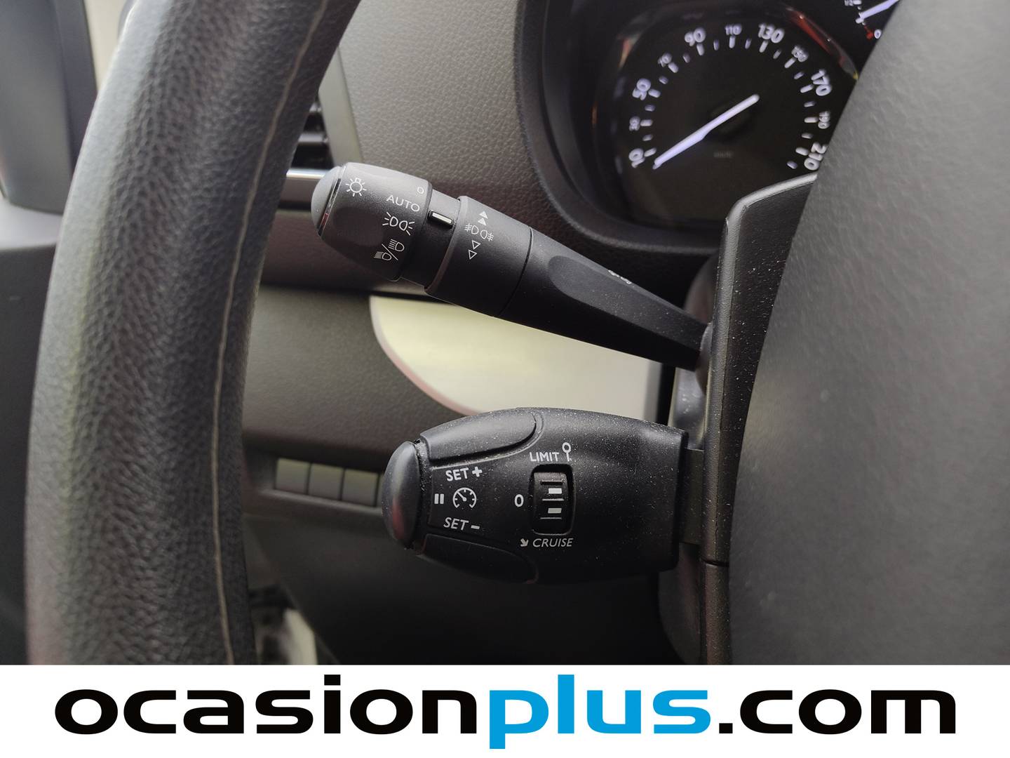 Foto Peugeot Traveller Peugeot Traveller BlueHDi 150 Business Standard (150 CV) 9 Plazas