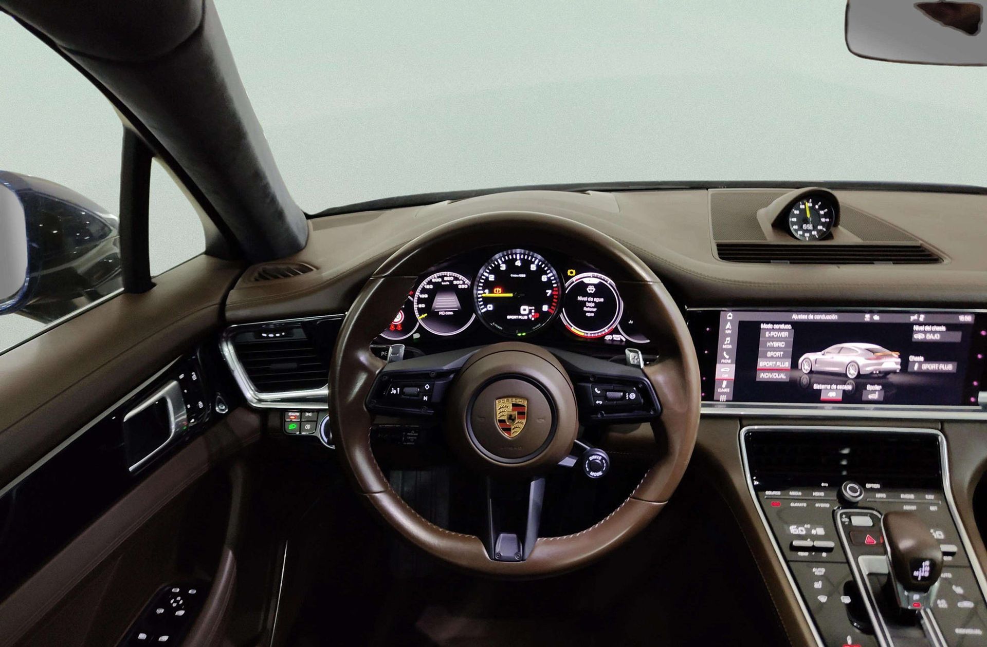 Porsche Panamera 4S E-Hybrid - foto 34
