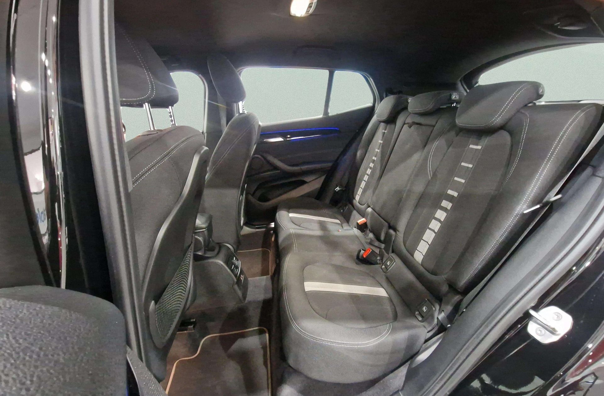 BMW X2 sDrive18d - foto 12