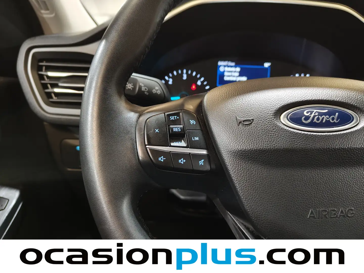 Foto Ford Kuga Ford Kuga 1.5 EcoBlue Trend (120 CV)