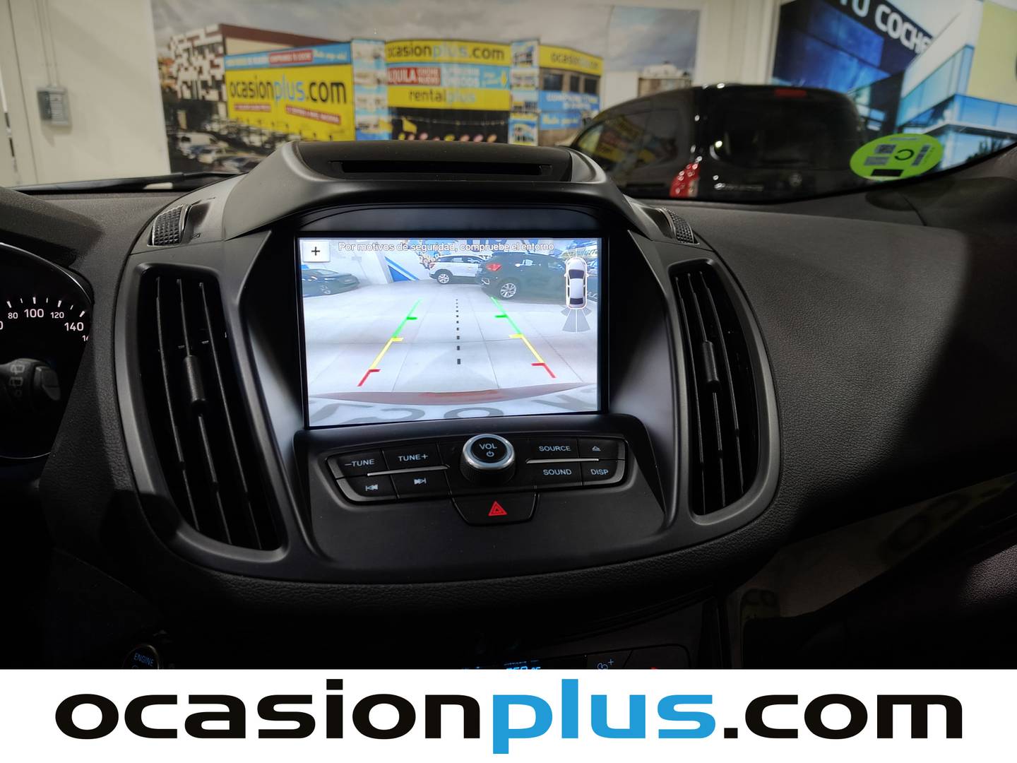 Equipamiento del Ford Kuga Ford Kuga 1.5 EcoBoost S&S ST-Line 4x4 Auto (180 CV)