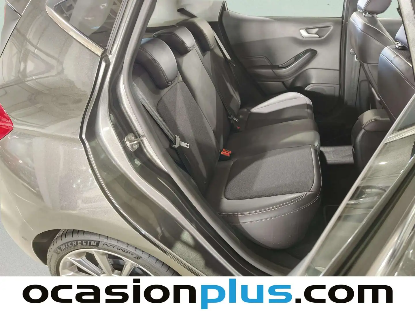 Foto Ford Fiesta Ford Fiesta 1.0 EcoBoost S&S Vignale Auto (100 CV)