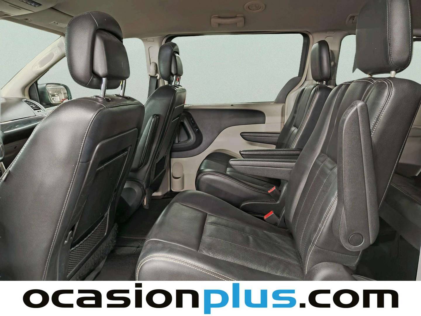 Foto asientos traseros Lancia Voyager Lancia Voyager 2.8 CRD Gold Auto 7 Plazas (163 CV)