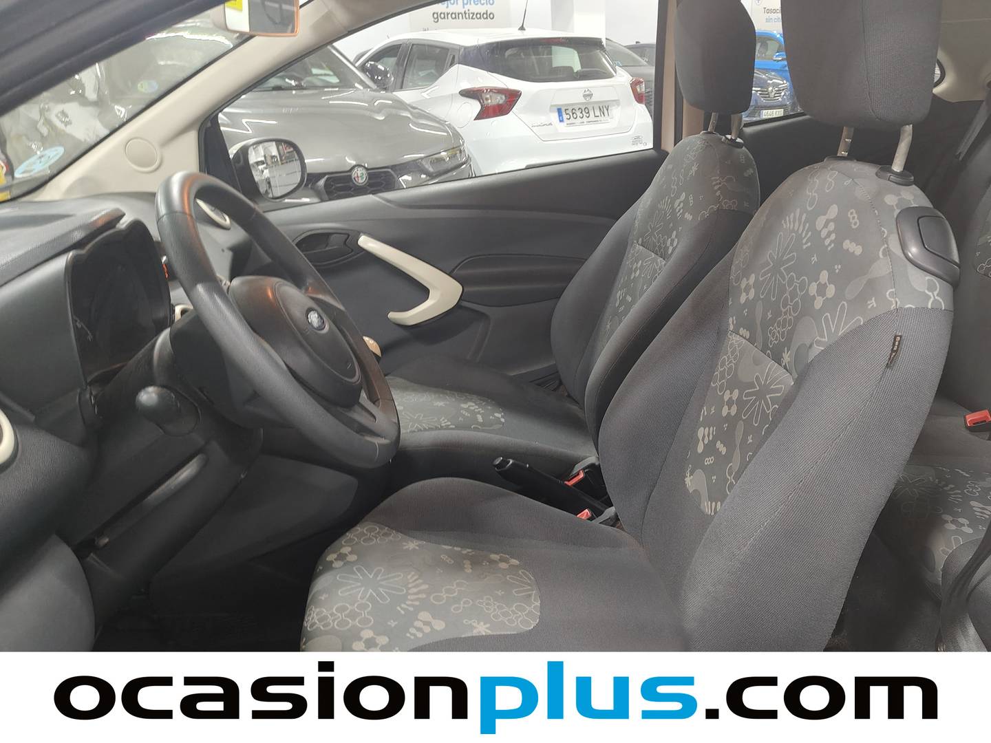 Foto asientos delanteros Ford Ka Ford Ka 1.2 Duratec S&S Trend+ (69 CV)