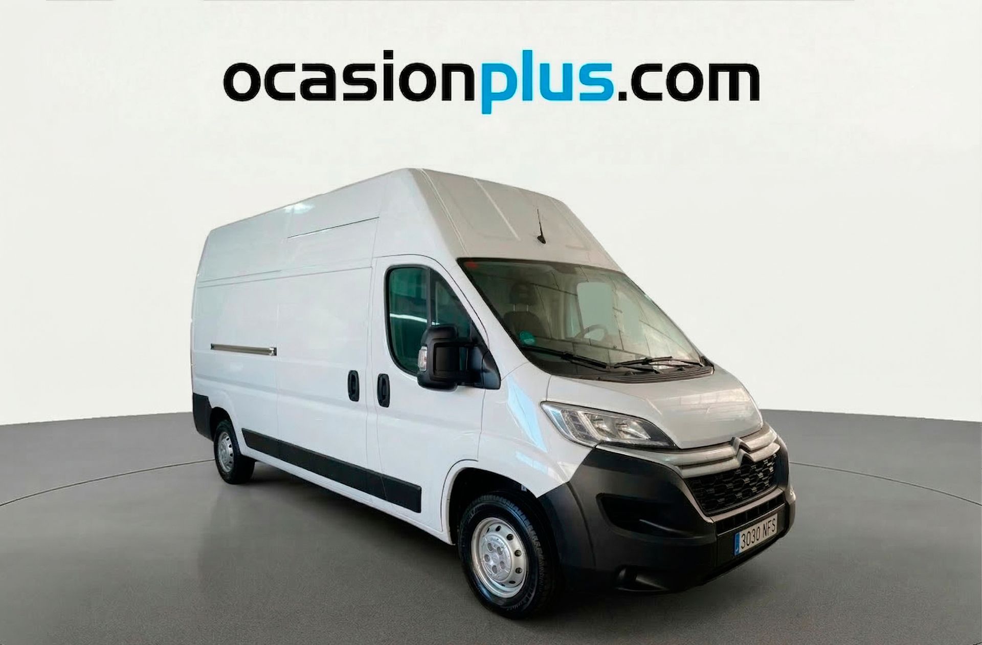 Citroën Jumper Furgon BlueHDi 140 35 L3H3 - foto 2
