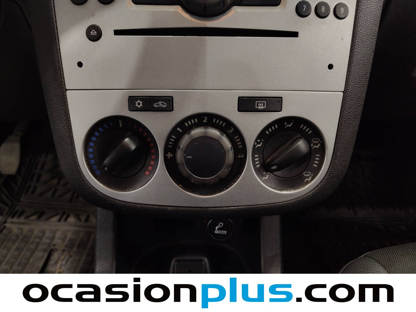Extras del Opel Corsa Opel Corsa 1.3 ecoFLEX Selective (75 CV)