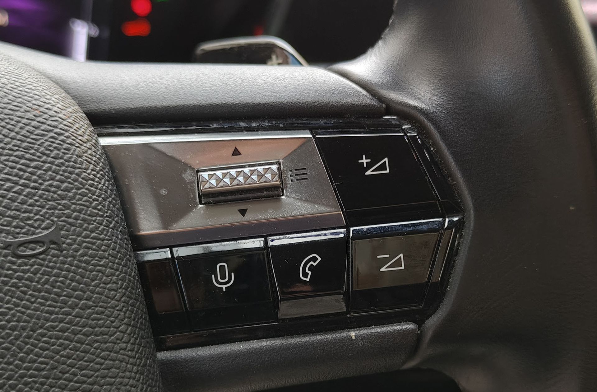 DS 4 PureTech 130 Bastille - foto 31