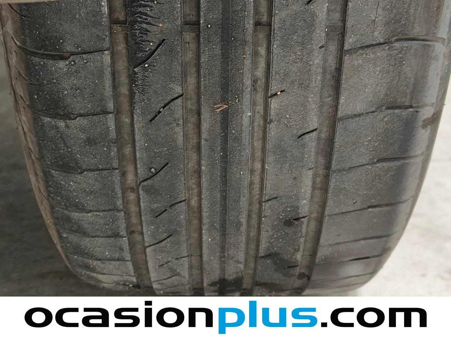 Foto Jeep Avenger Jeep Avenger 1.2 G Summit (100 CV)