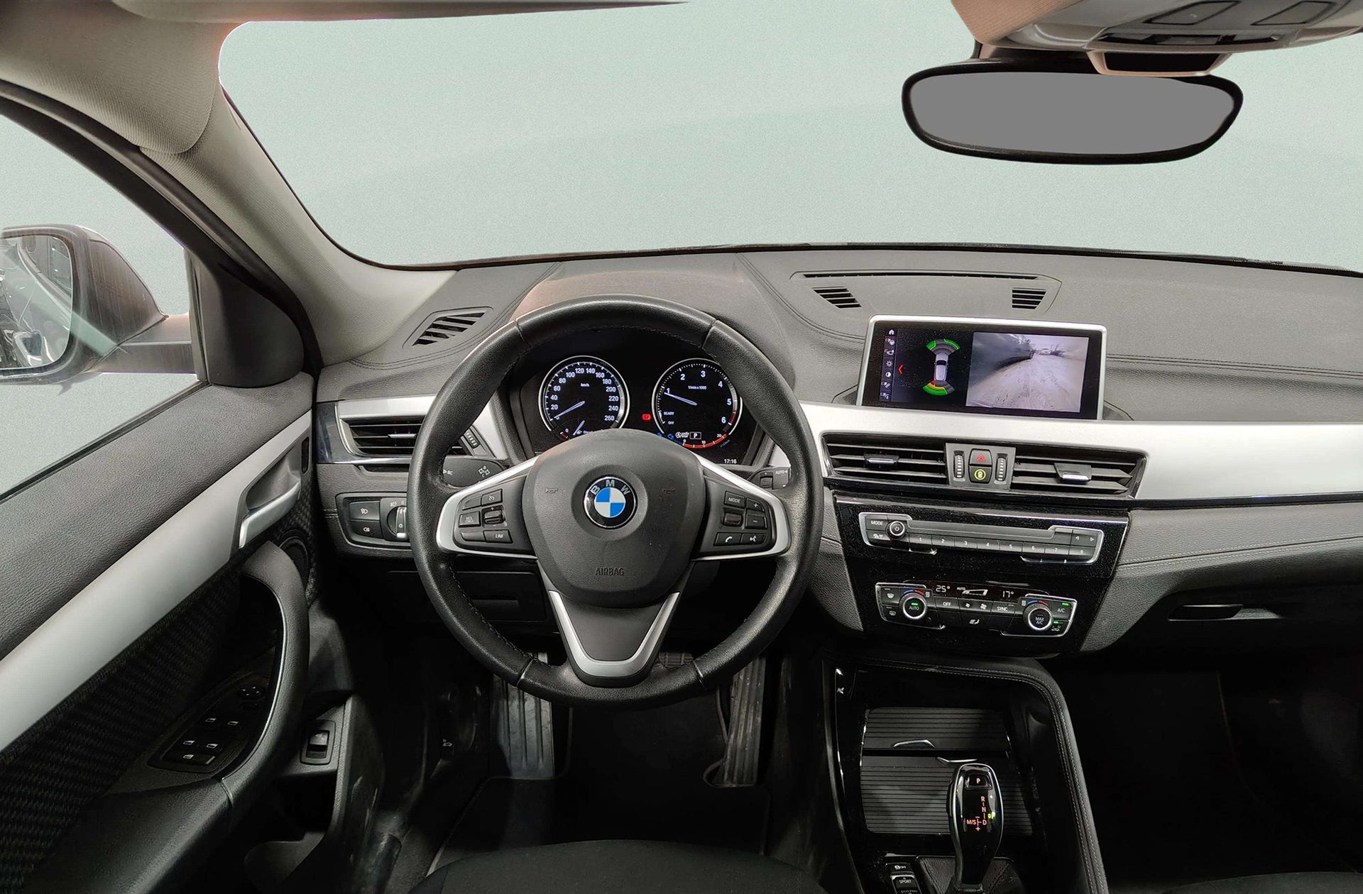BMW X2 sDrive18d Business - foto 26