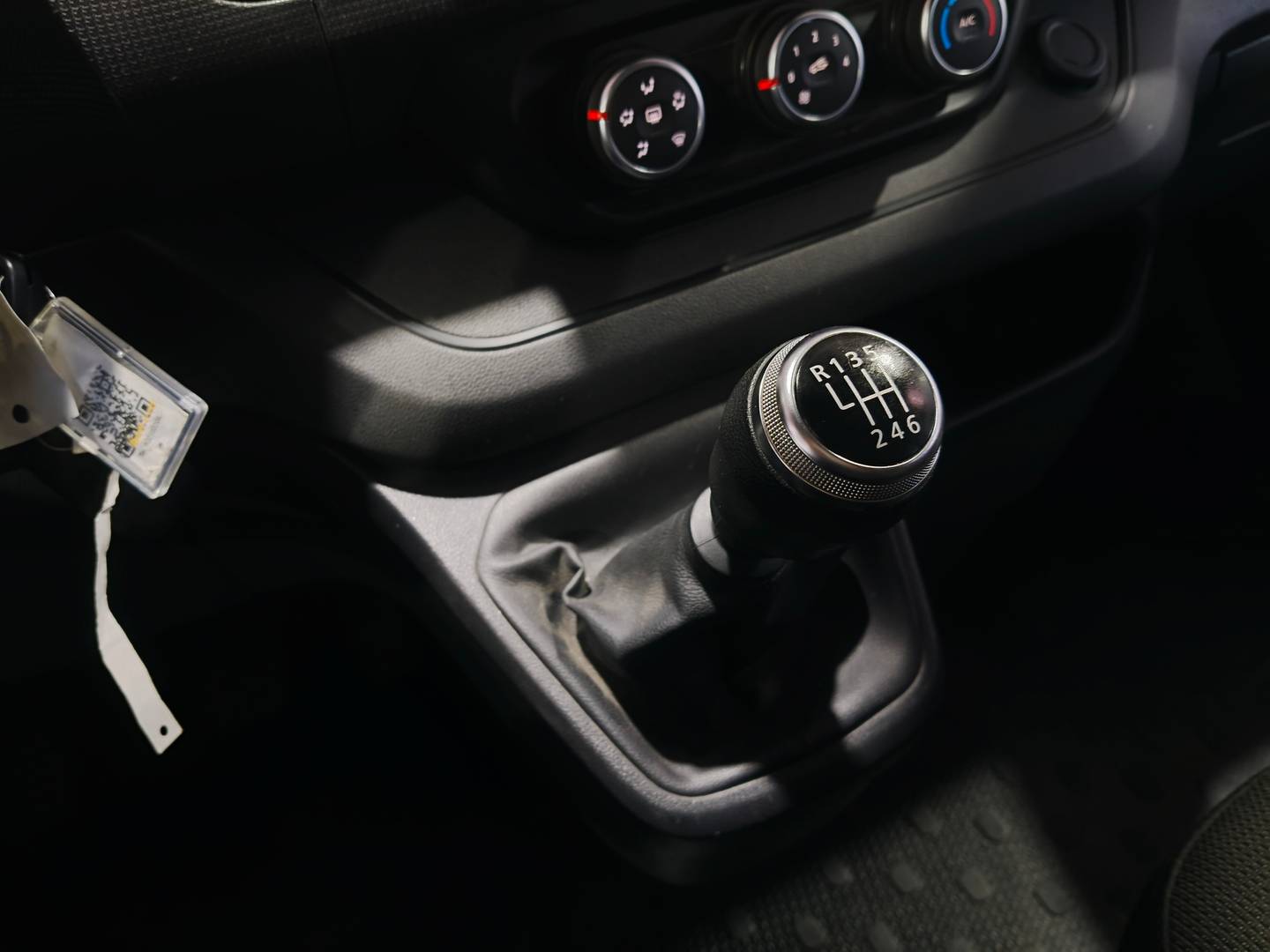 Nissan Primastar Nissan Primastar Combi 2.0 dCi Comfort L2H1 1T (150 CV) 9 Plazas de ocasión