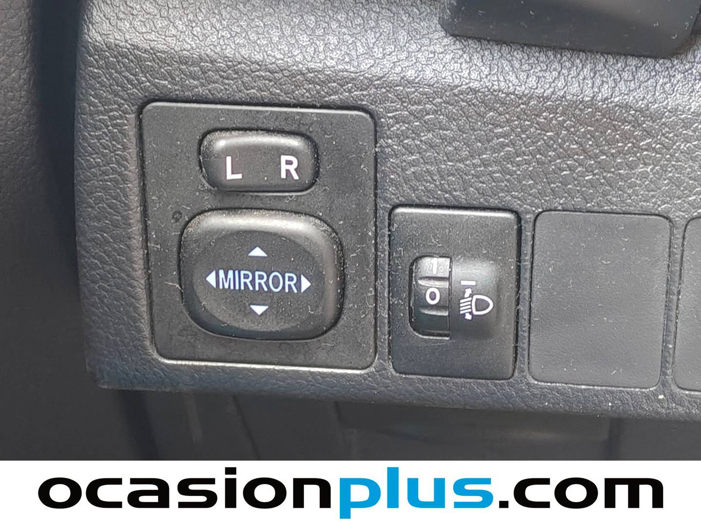Toyota Auris Toyota Auris 90D Business (90 CV) de segunda mano
