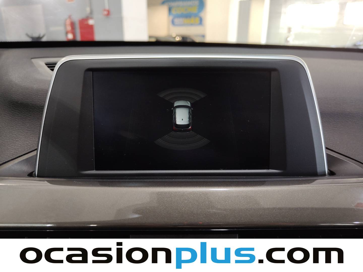 Extras y acabados del BMW X1 BMW X1 sDrive18i (140 CV)