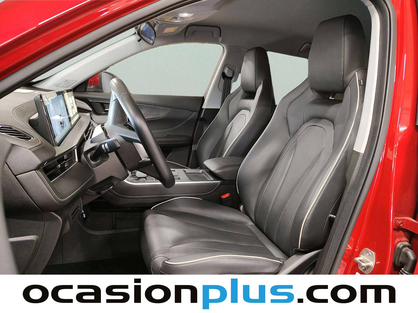 Foto asientos delanteros EBRO S400 EBRO S400 1.5 DHE HEV Excellence CVT (211 CV)