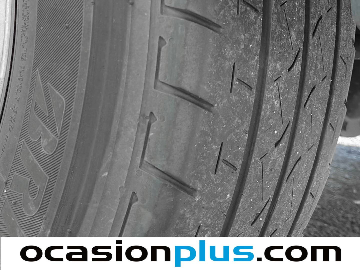 Foto Iveco Daily Iveco Daily Furgon 35S 16 V 3520L/H2 (156 CV)