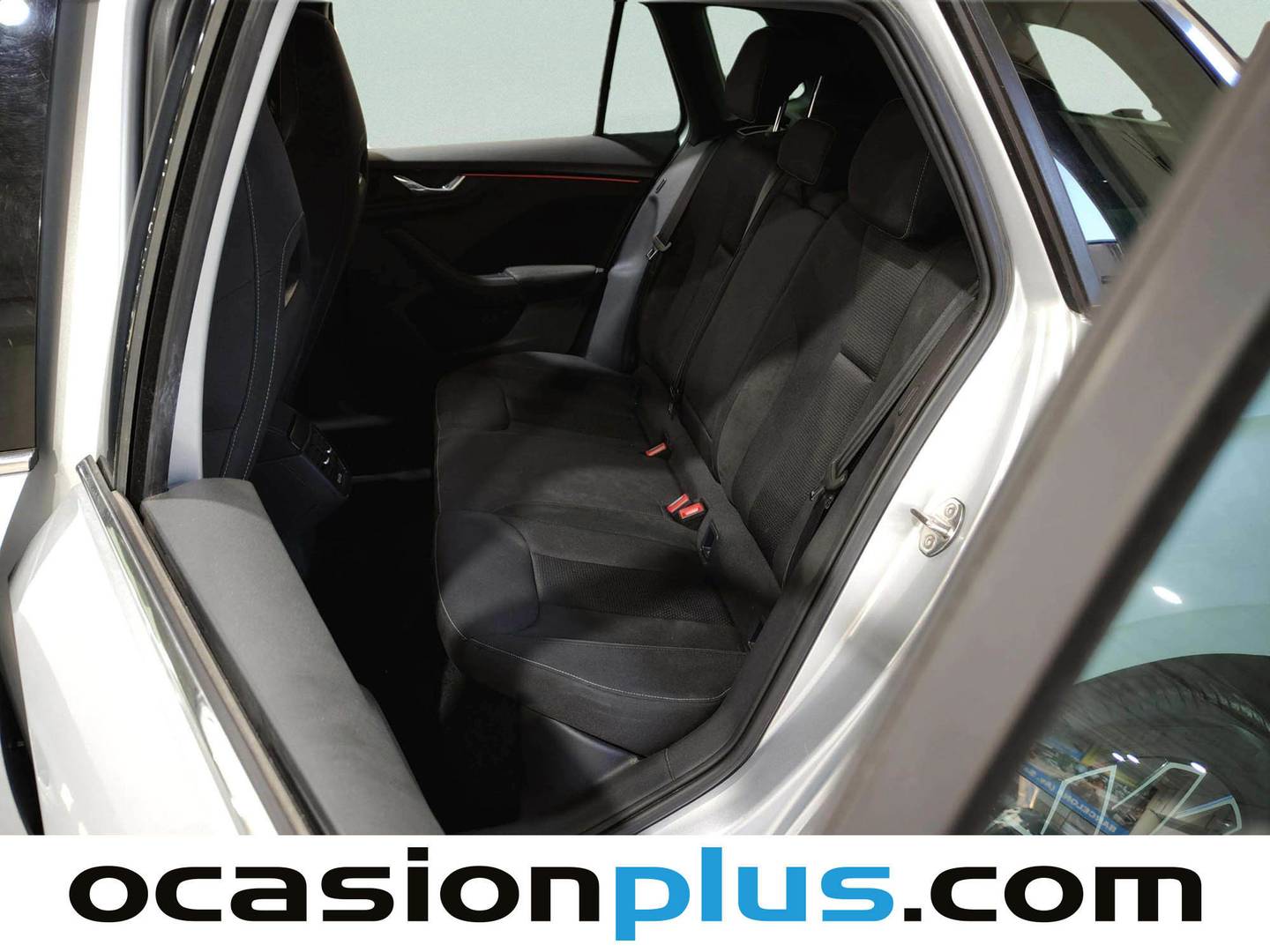 Foto asientos traseros Skoda Kamiq Skoda Kamiq 1.0 TSI Design DSG (115 CV)