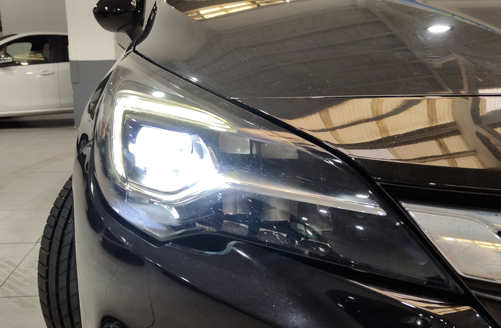 Opel Astra 1.6 Turbo GSi Line - foto 15