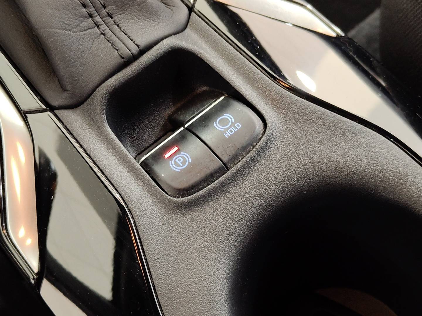 Foto Toyota Corolla Toyota Corolla 1.8 125 Híbrido Active Tech E-CVT (122 CV)