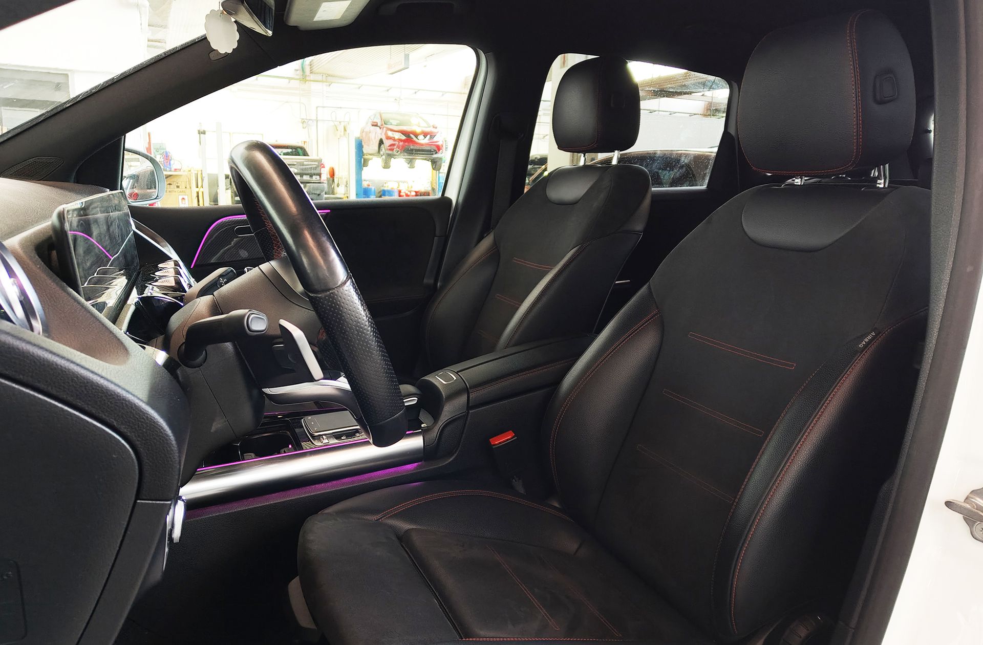 Mercedes-Benz Clase B B 200 Pack AMG - foto 12