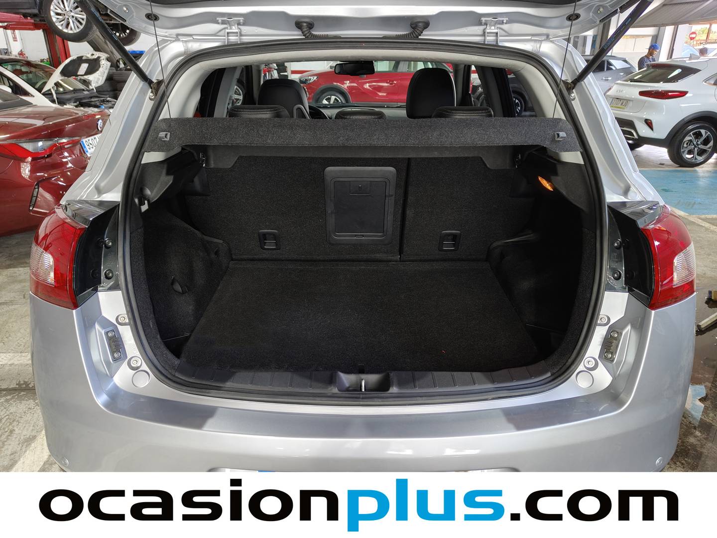 Foto Peugeot 4008 Peugeot 4008 1.8 HDi Allure 4x4 S&S (150 CV)