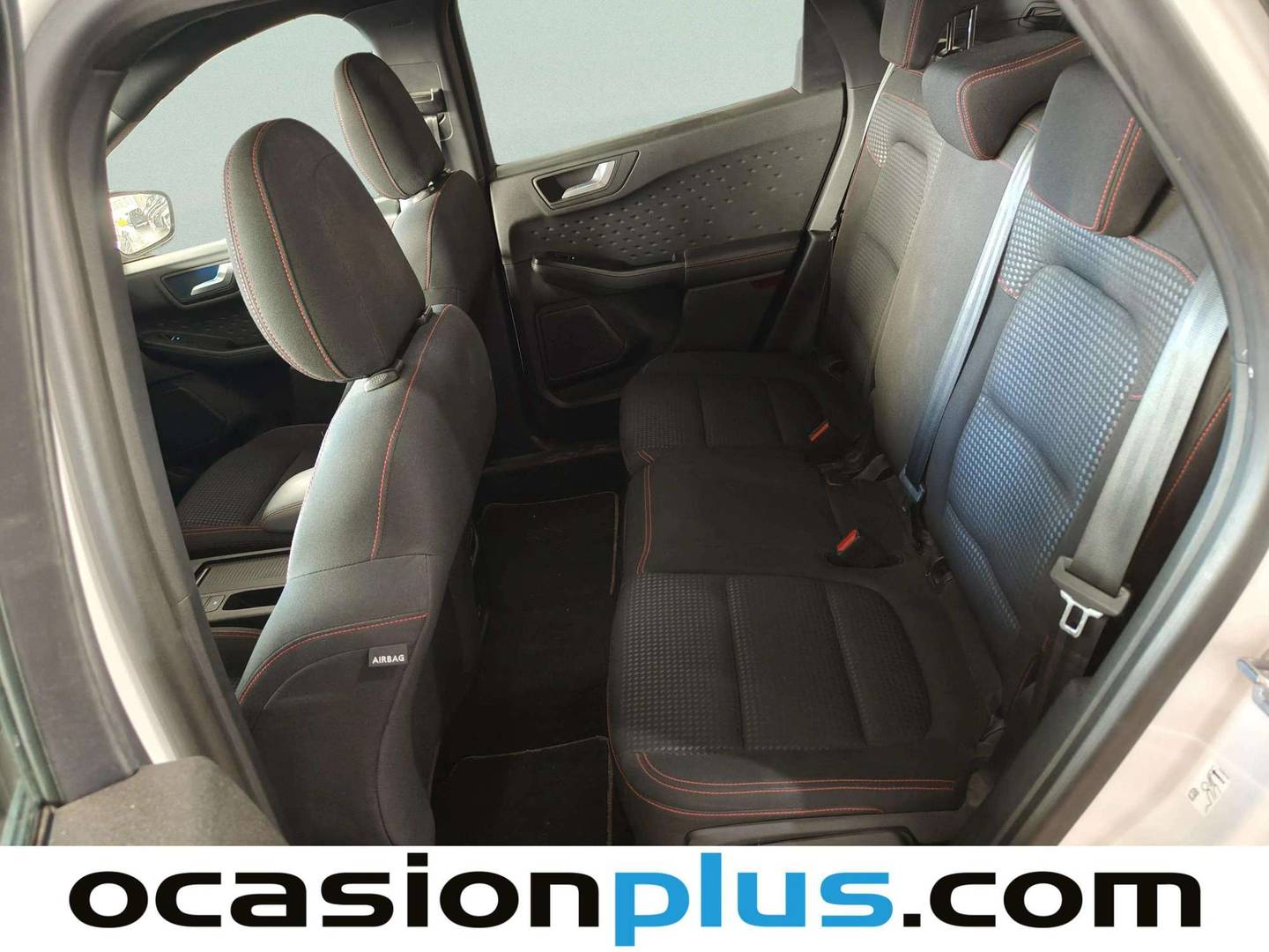 Foto asientos traseros Ford Kuga Ford Kuga 2.0 EcoBlue MHEV ST-Line (150 CV)