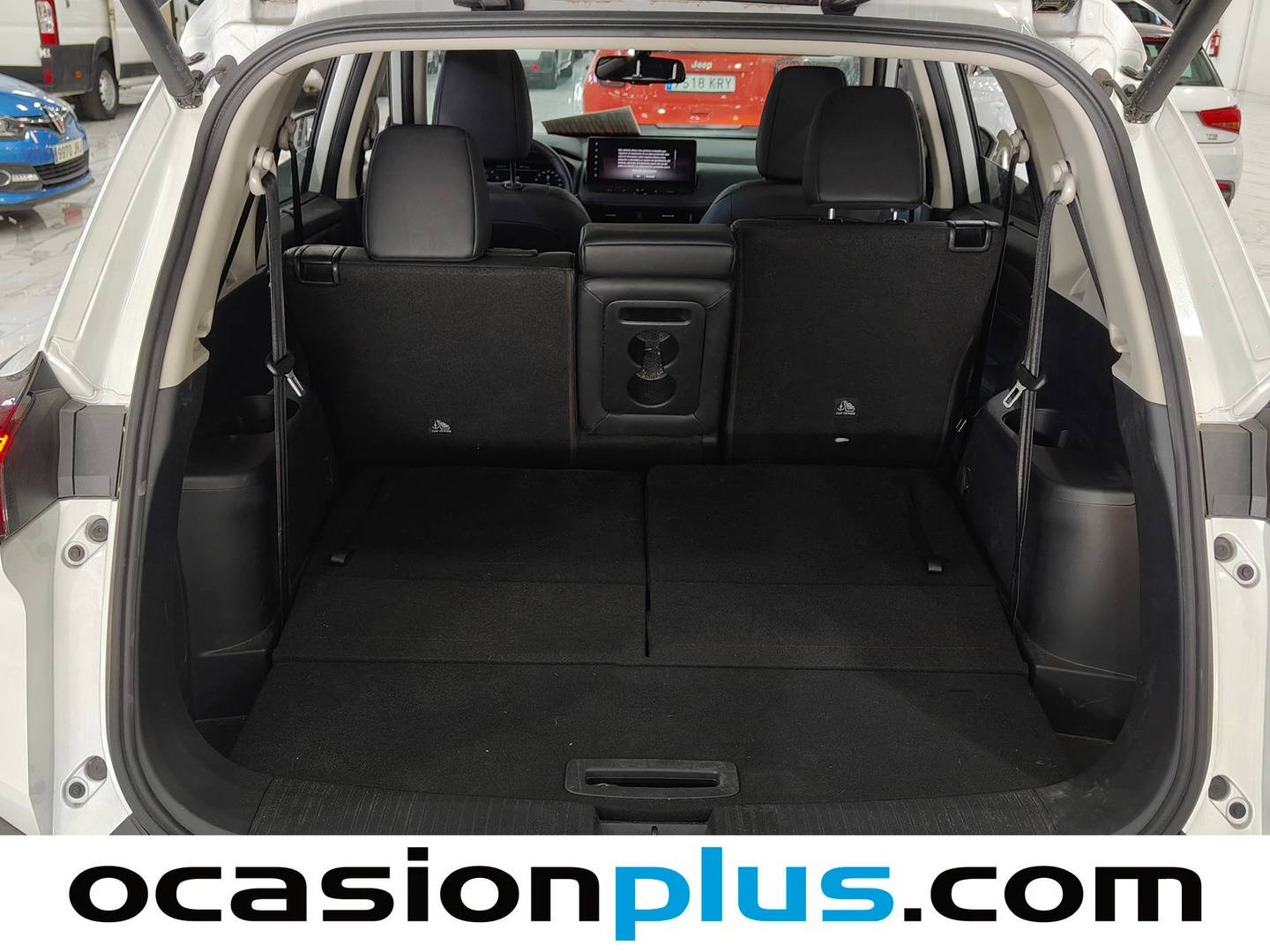 Foto Nissan X-TRAIL Nissan X-Trail 1.5 e-4ORCE Tekna 4x4 AT (213 CV) 7 Plazas siete plazas