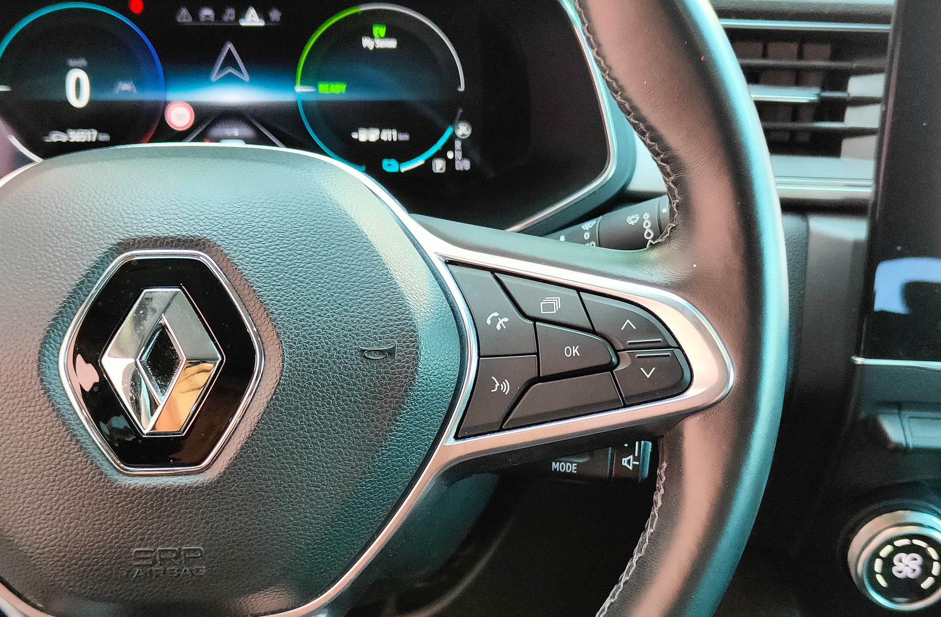 Renault Captur Zen E-Tech Híbrido enchufable - foto 30
