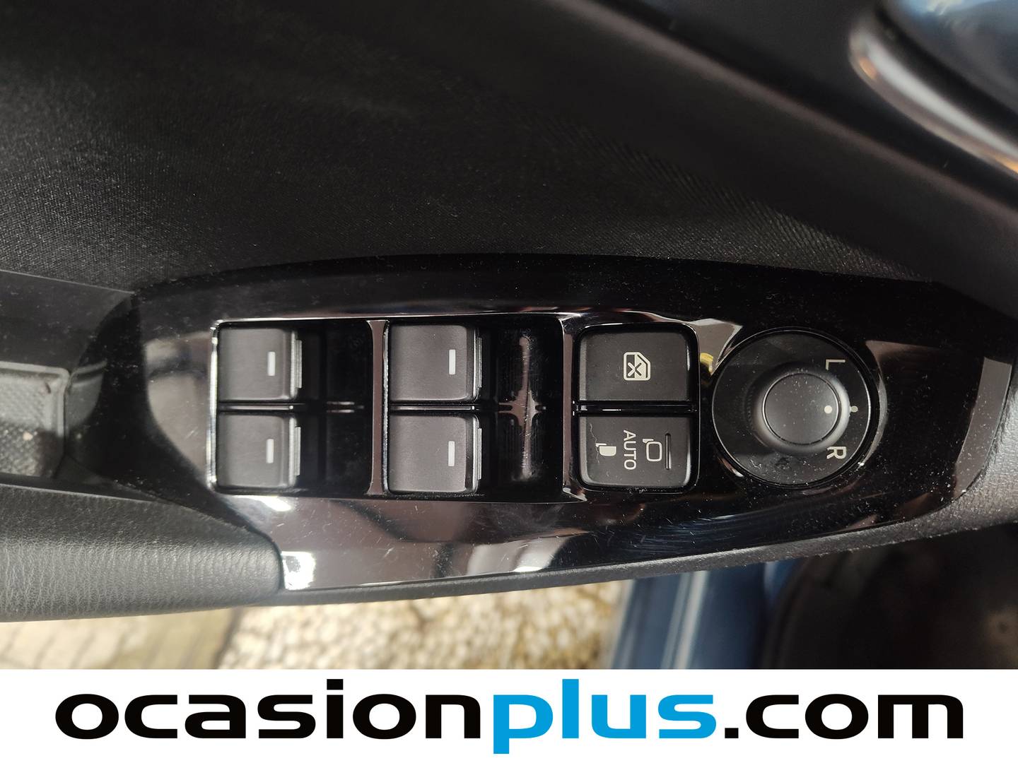 Mazda Mazda3 Mazda Mazda 3 2.0 GE Luxury+Navegador MT (120 CV) manual