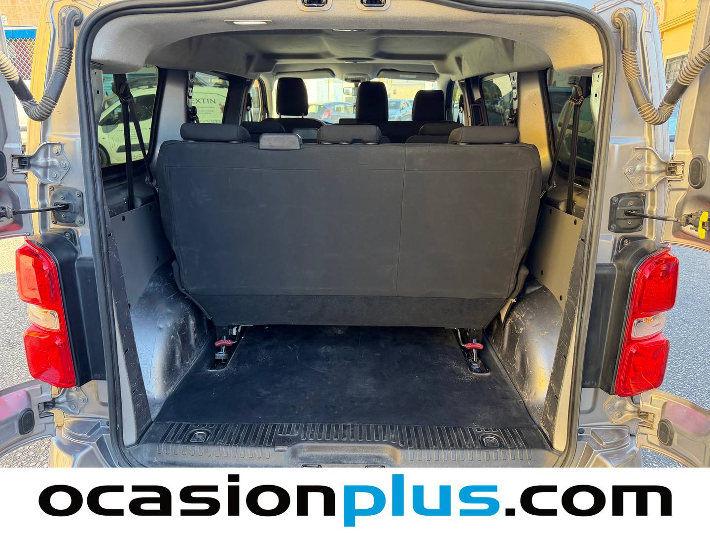 Foto asientos traseros Opel Zafira Life Opel Zafira Life 1.5 Diesel M Business Edition (120 CV) 9 Plazas