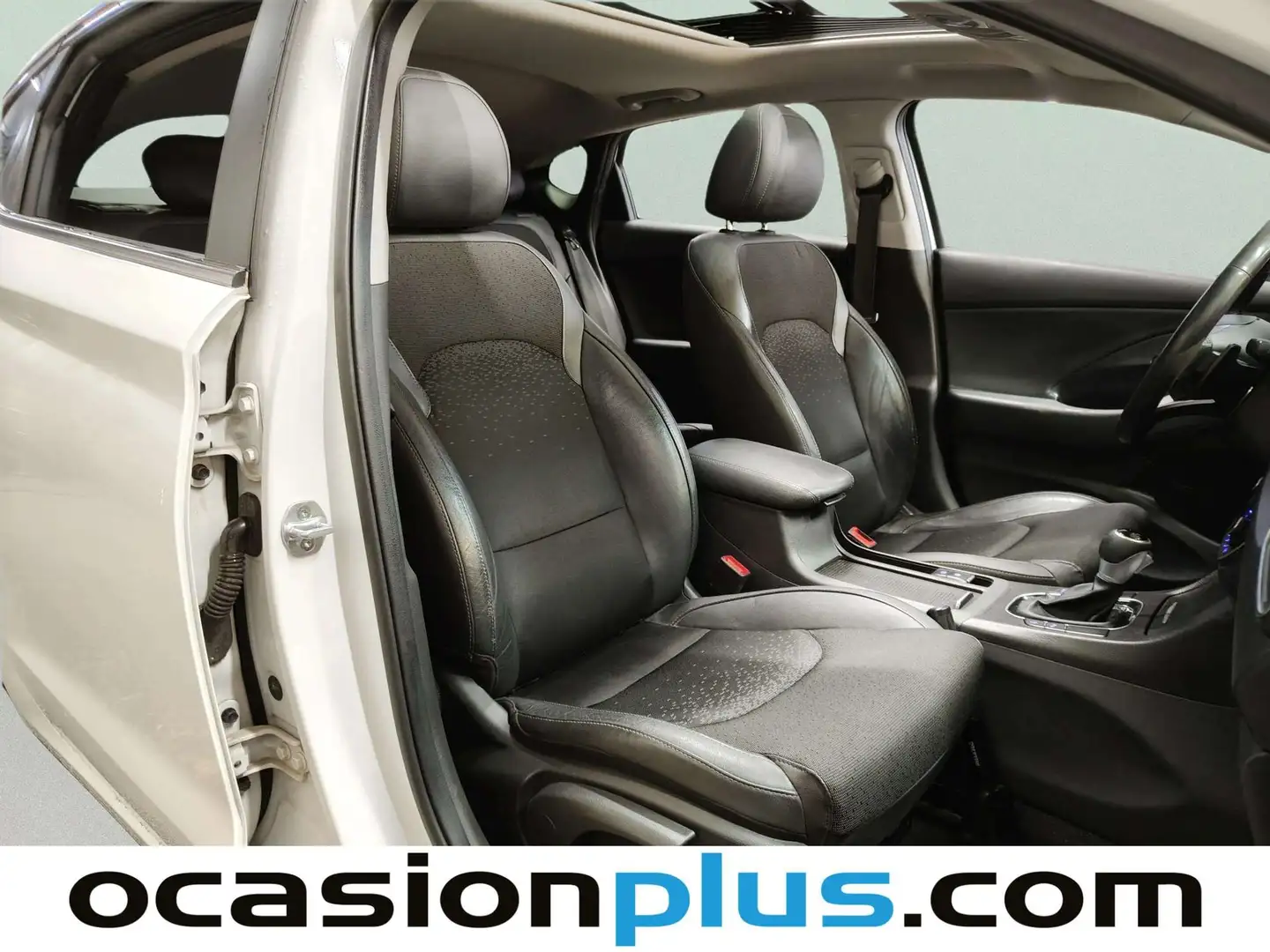 Foto Hyundai i30 Hyundai i30 Fastback 1.4 TGDI Style DCT (140 CV)