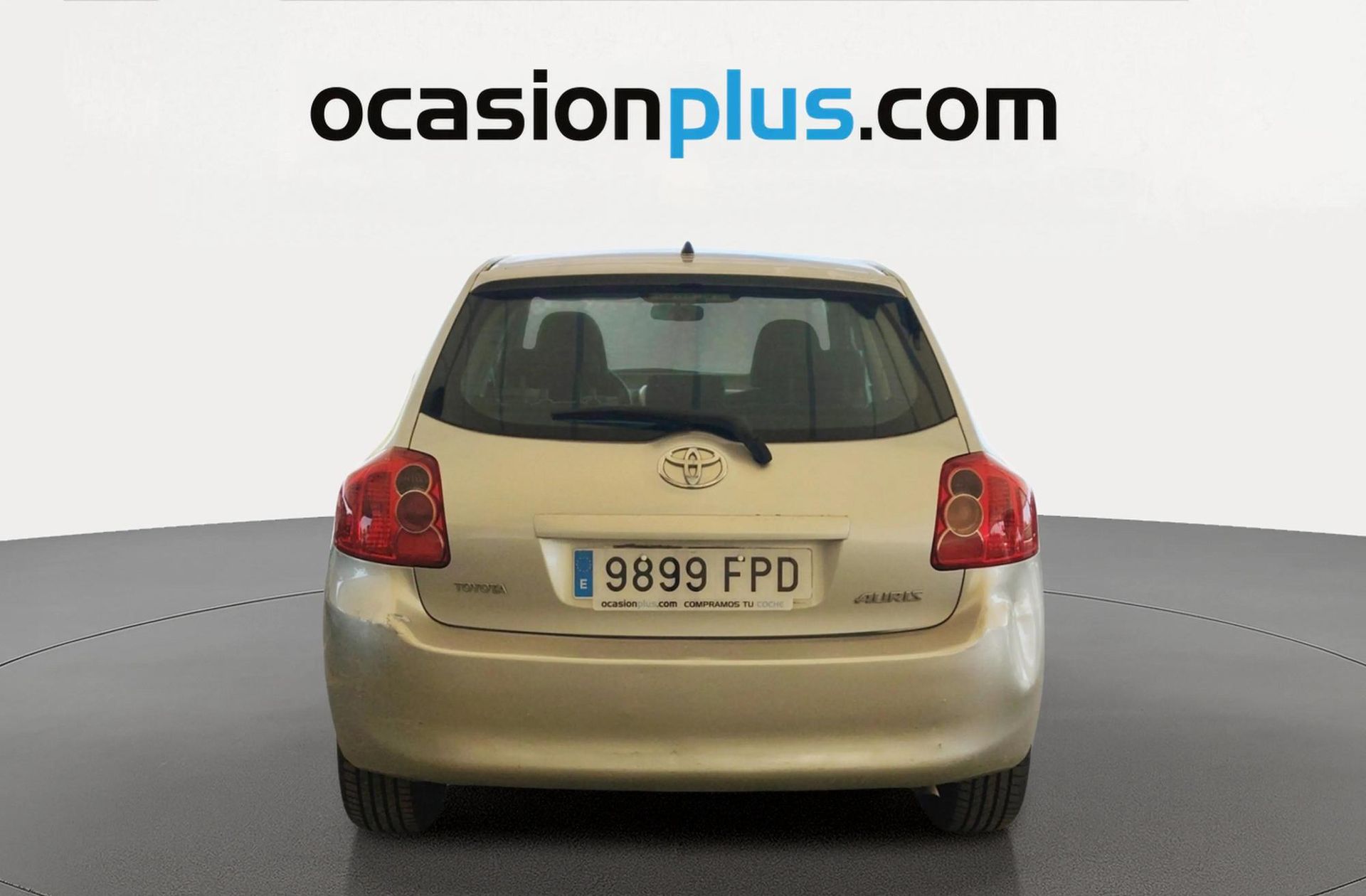 Toyota Auris 1.4 VVT-i - foto 12