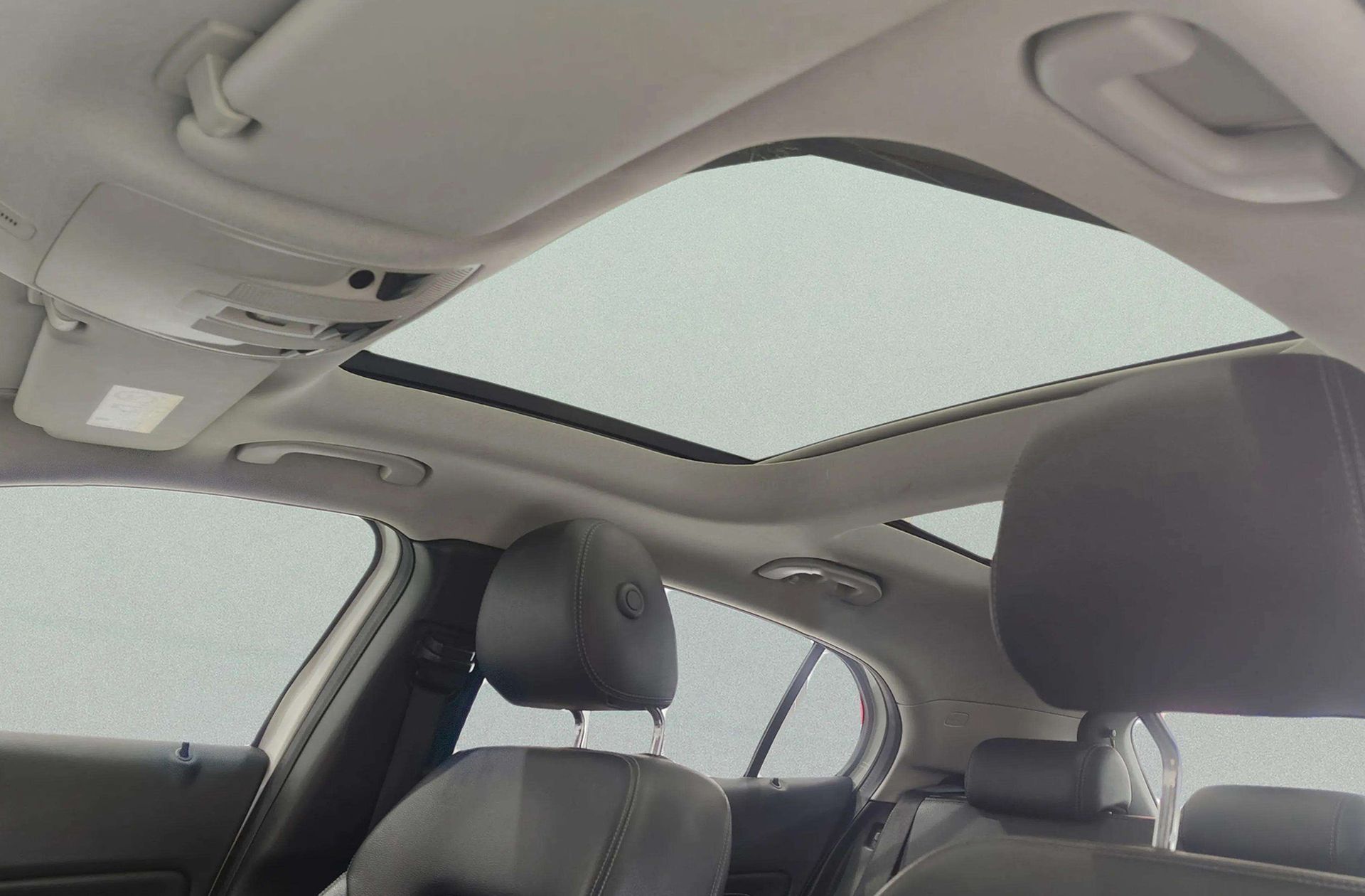 Mercedes-Benz GLA 200 CDI Style - foto 6
