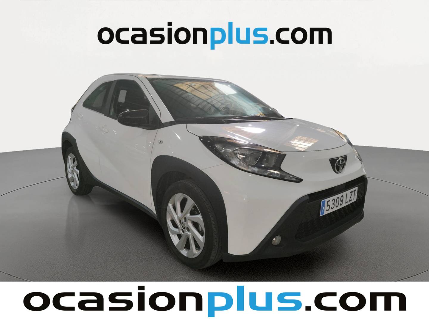 Foto Toyota Aygo X Cross Toyota Aygo X Cross 1.0 VVT-I Play (72 CV)