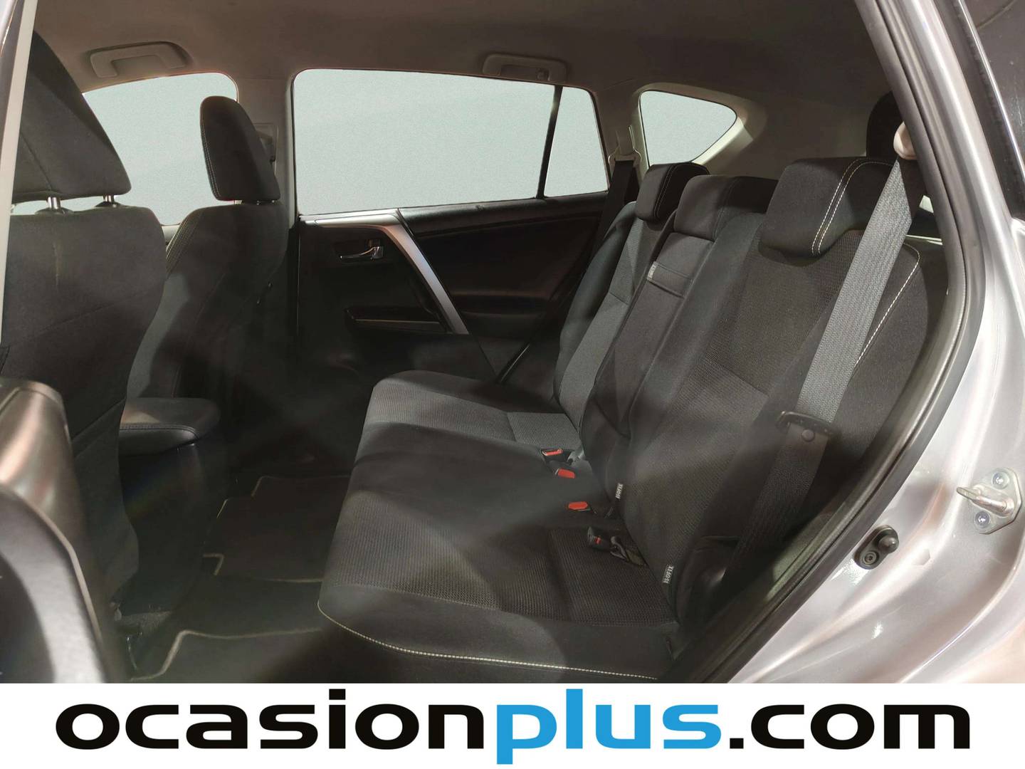 Foto asientos traseros Toyota Rav4 Toyota Rav4 2.5l hybrid Advance 2WD (197 CV)