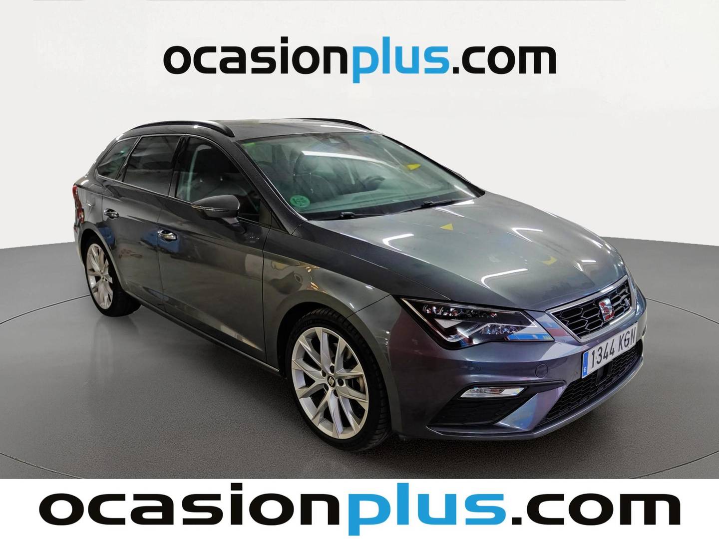 Foto delantera Seat León Seat León ST 1.4 TSI ACT S&S FR DSG7 (150 CV) derecha