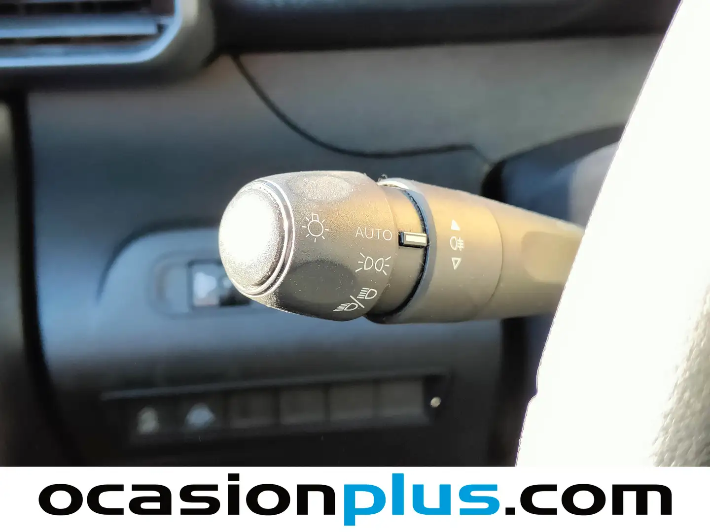 Foto Peugeot Rifter Peugeot Rifter Active Pack Business Standard BlueHDi (100 CV)