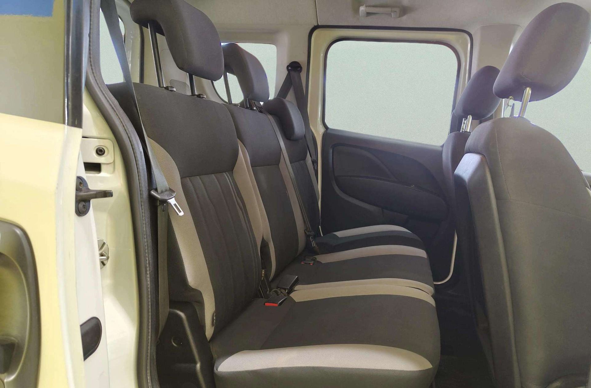 Fiat Doblò 1.6 MultiJet SX - foto 15