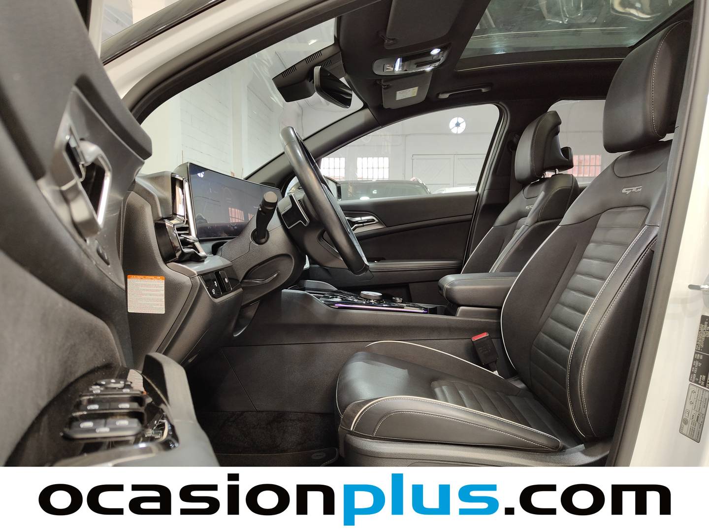 Foto asientos delanteros KIA Sportage KIA Sportage 1.6 T-GDi MHEV GT Line 4x2 DCT (150 CV)