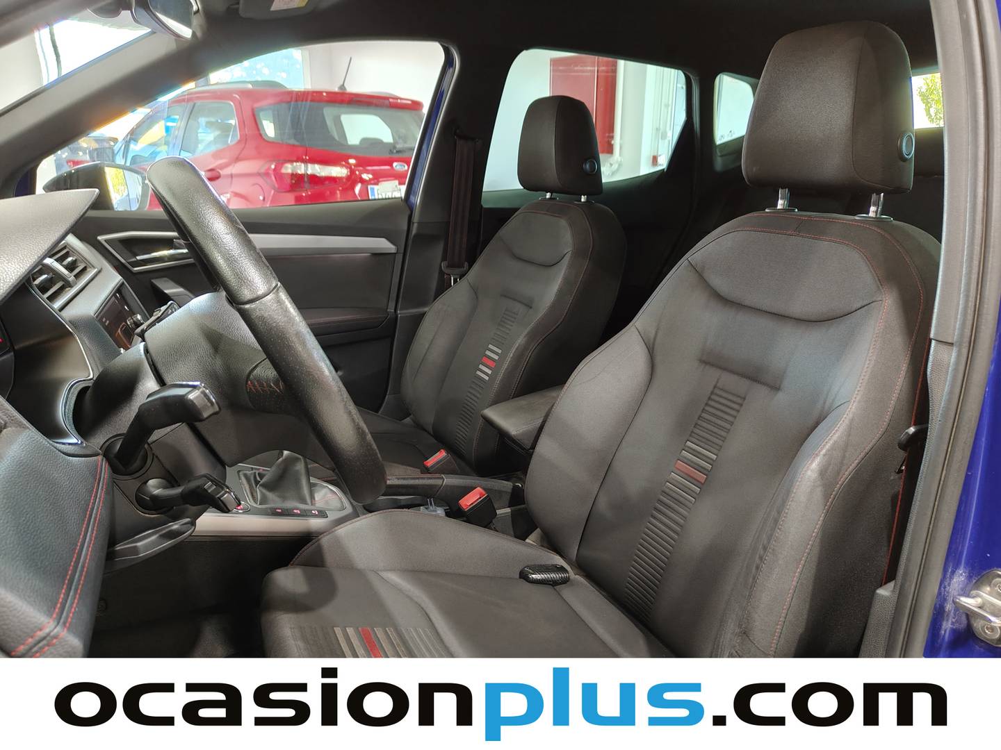 Foto asientos delanteros Seat Arona Seat Arona 1.0 TSI FR Go2 (110 CV)