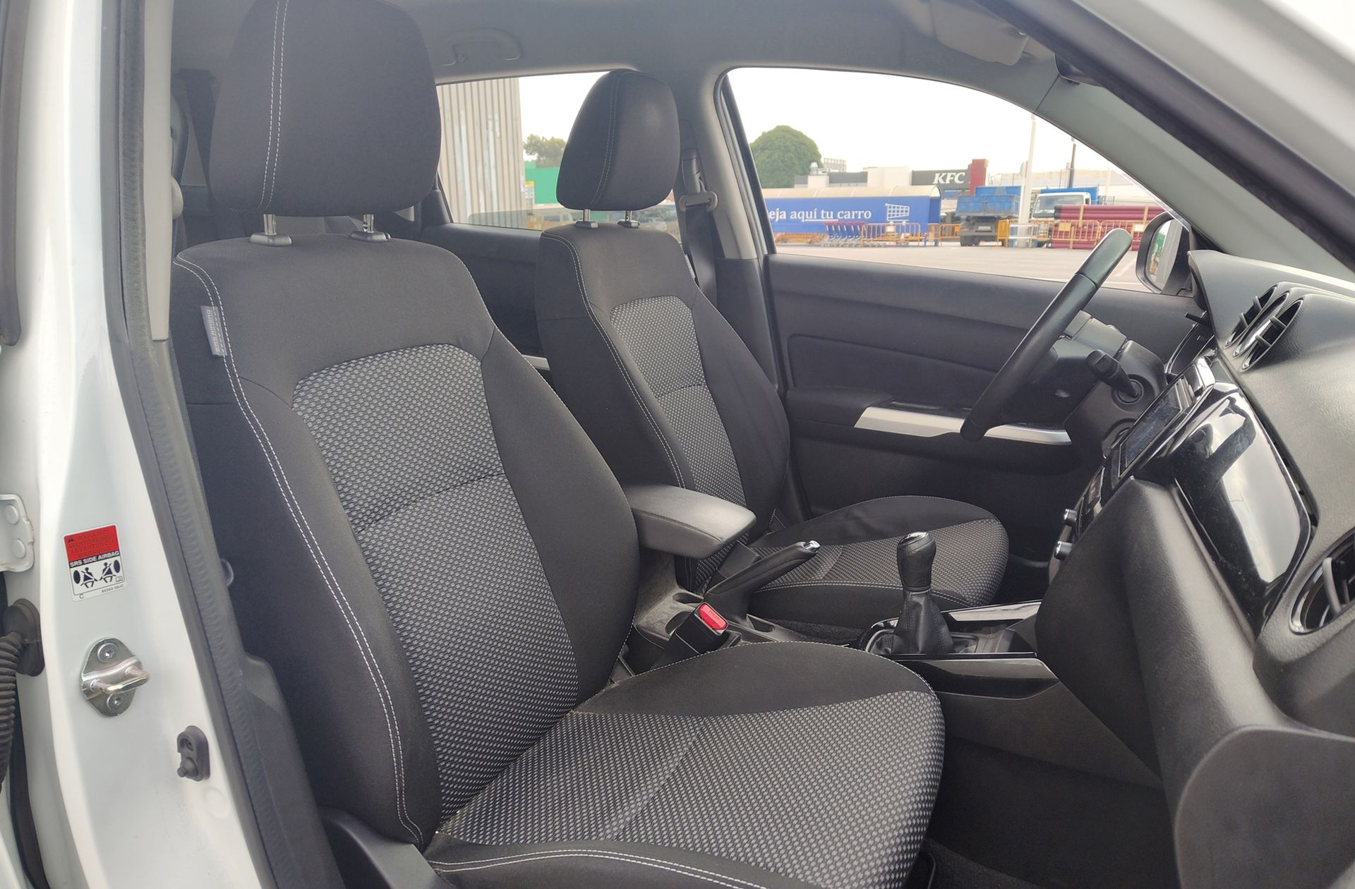 Suzuki Vitara 1.6 VVT GLE - foto 16