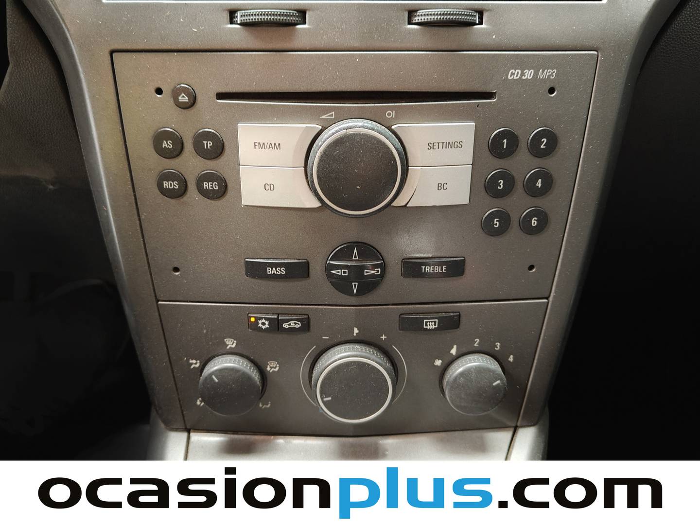 Extras y acabados del Opel Astra Opel Astra 1.4 Essentia (90 CV)