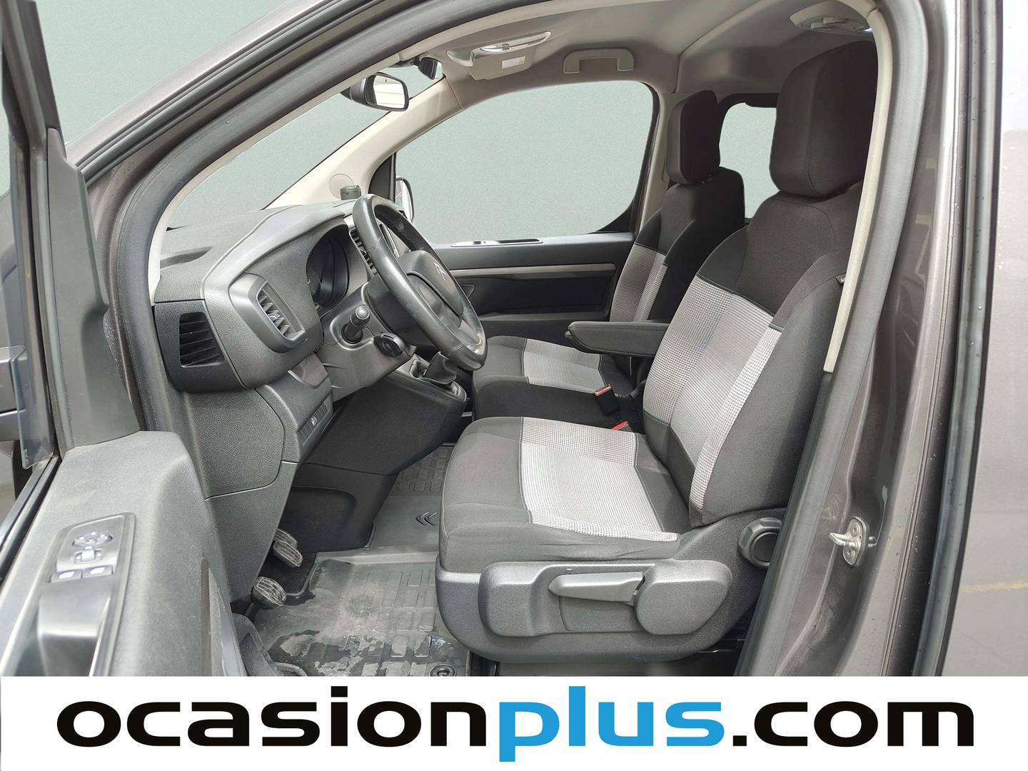 Foto asientos traseros Citroën Spacetourer Citroën Spacetourer BlueHDi 150 S&S Feel Talla M (150 CV) 8 Plazas