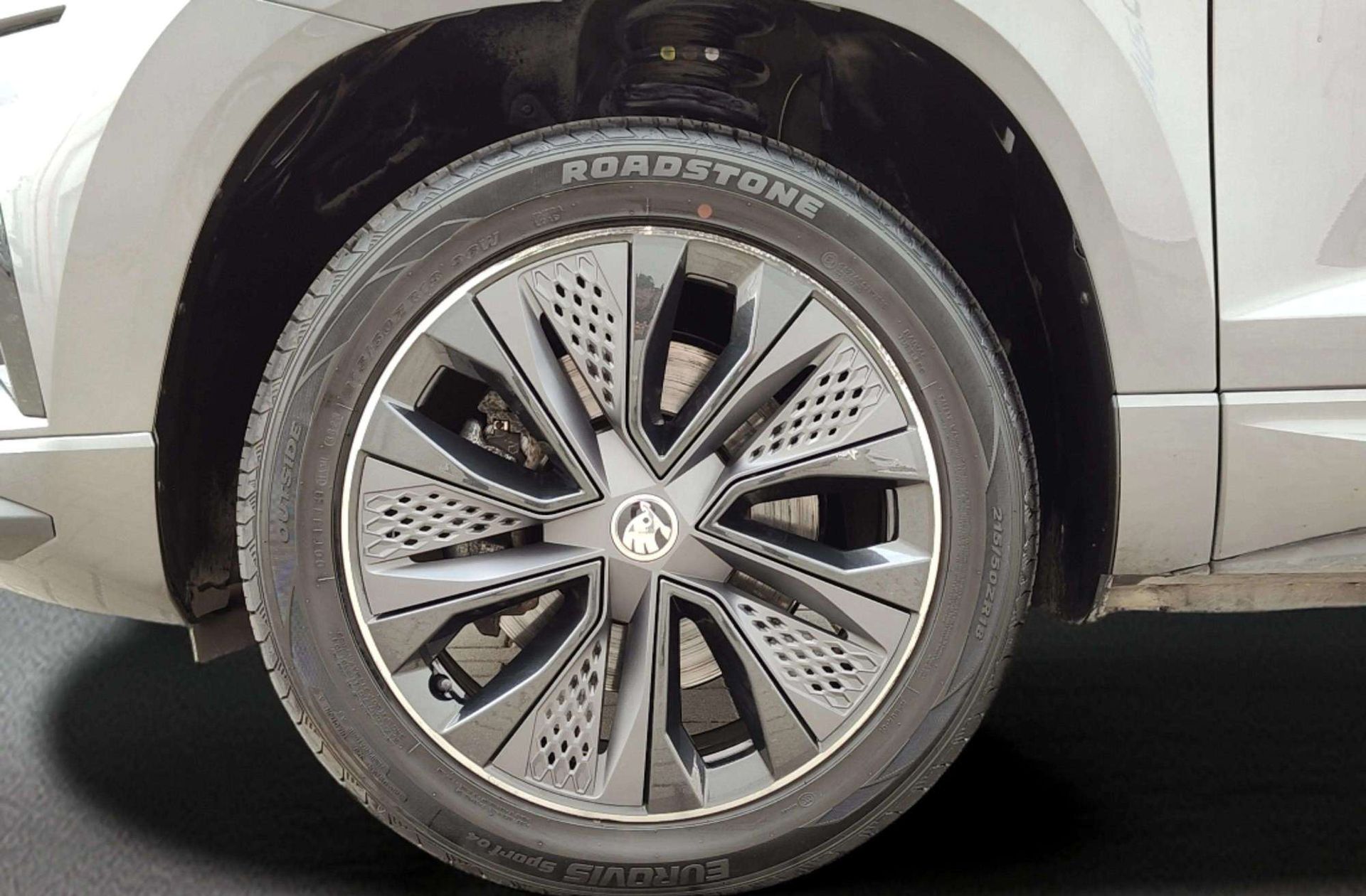 Škoda Karoq 1.5 TSI ACT Sportline DSG - foto 40