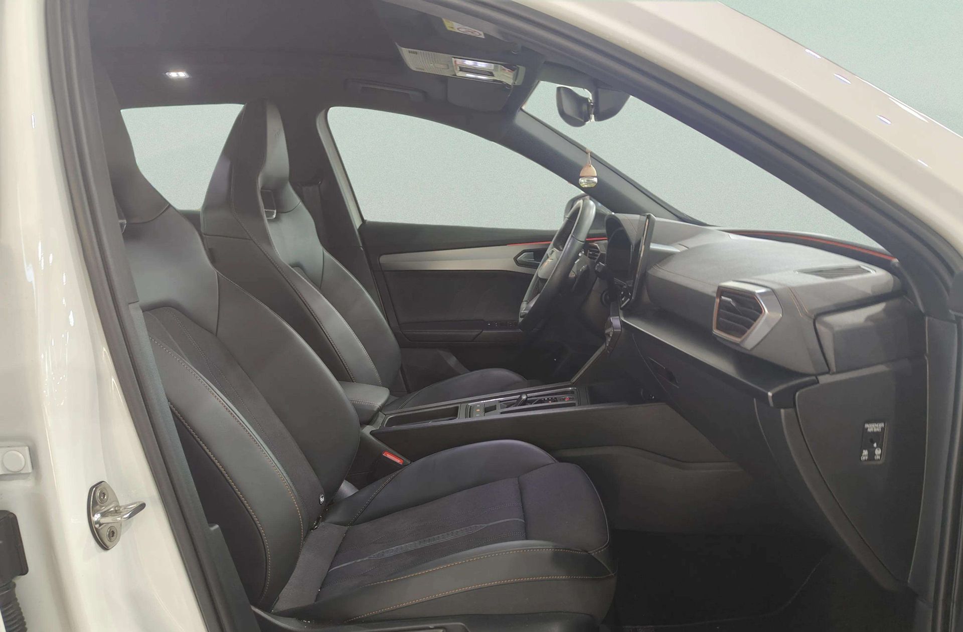 Cupra Formentor 2.0 TSI VZ DSG - foto 13