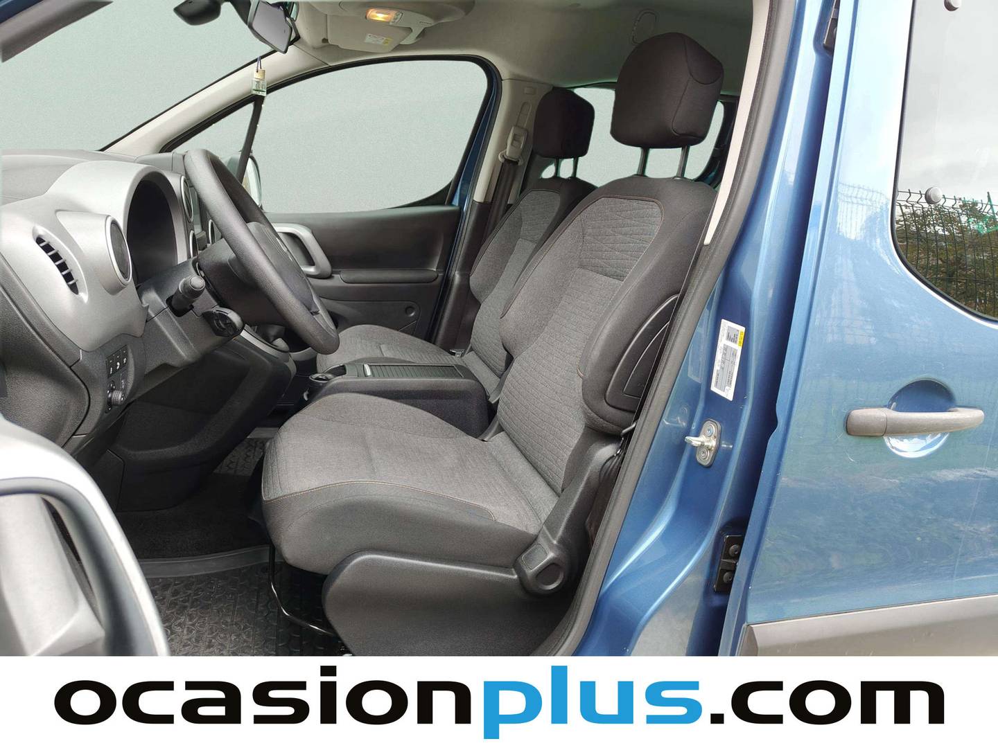 Foto asientos delanteros Citroën Berlingo Citroën Berlingo Multispace 20 Aniversario PureTech (110 CV)