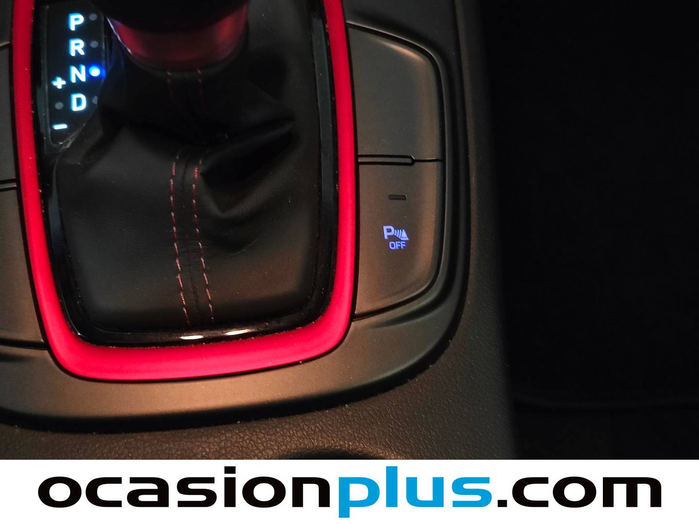 Hyundai Kona Hyundai Kona 1.6 GDI HEV Tecno Red DT (141 CV) seminuevo