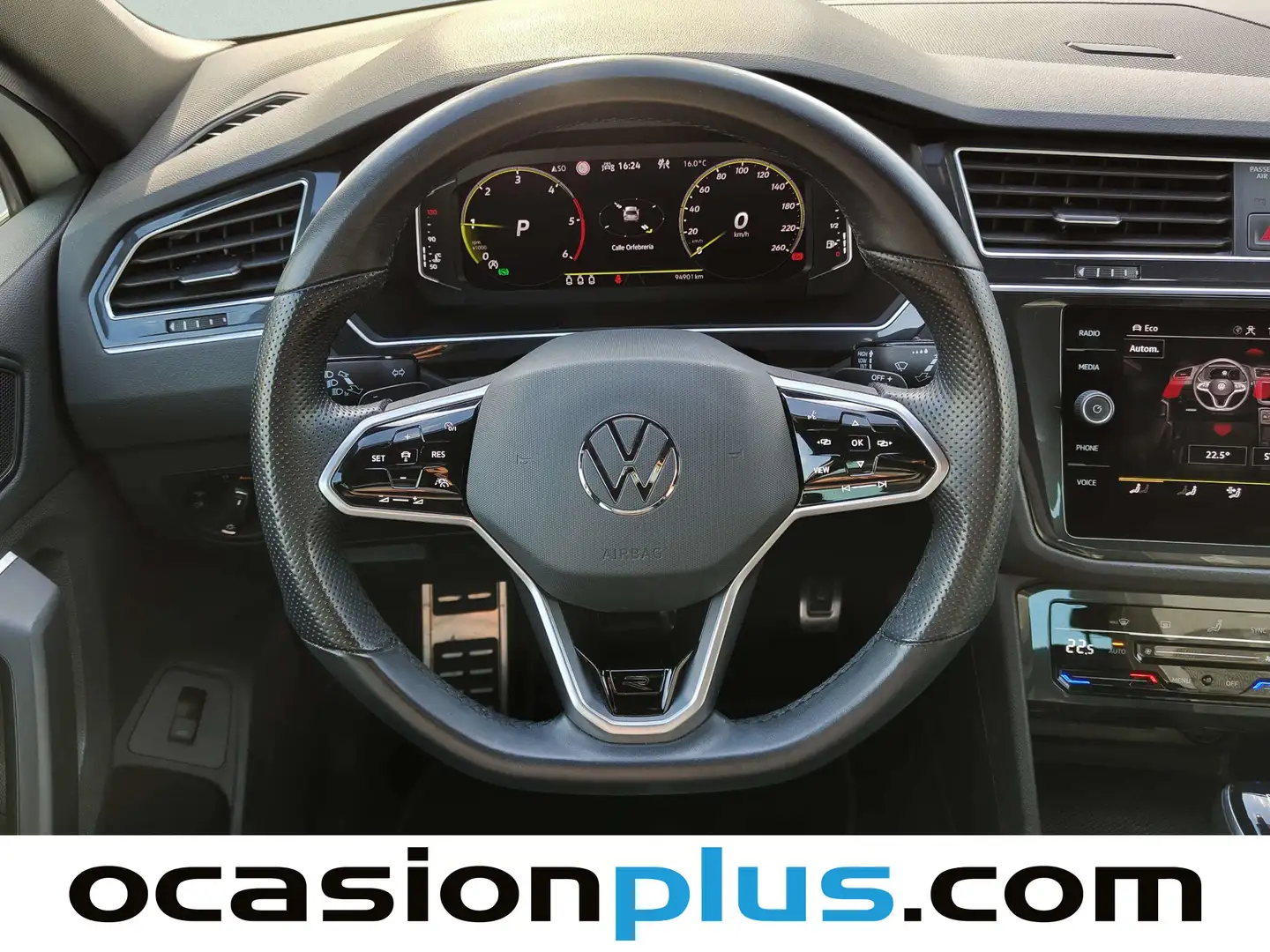 Foto Volkswagen Tiguan Volkswagen Tiguan R-Line 2.0 TDI (150 CV) DSG
