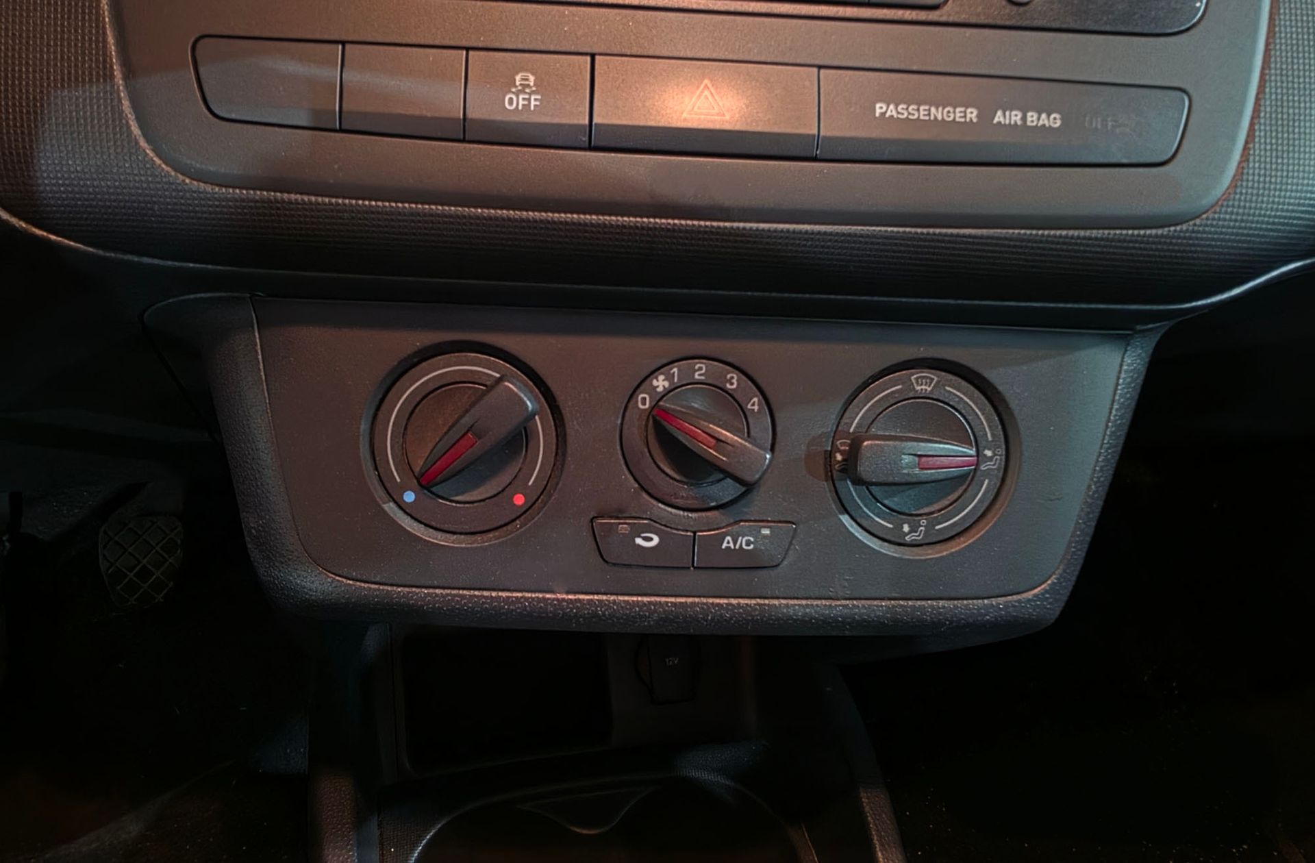 SEAT Ibiza SC 1.2 12v Reference - foto 25