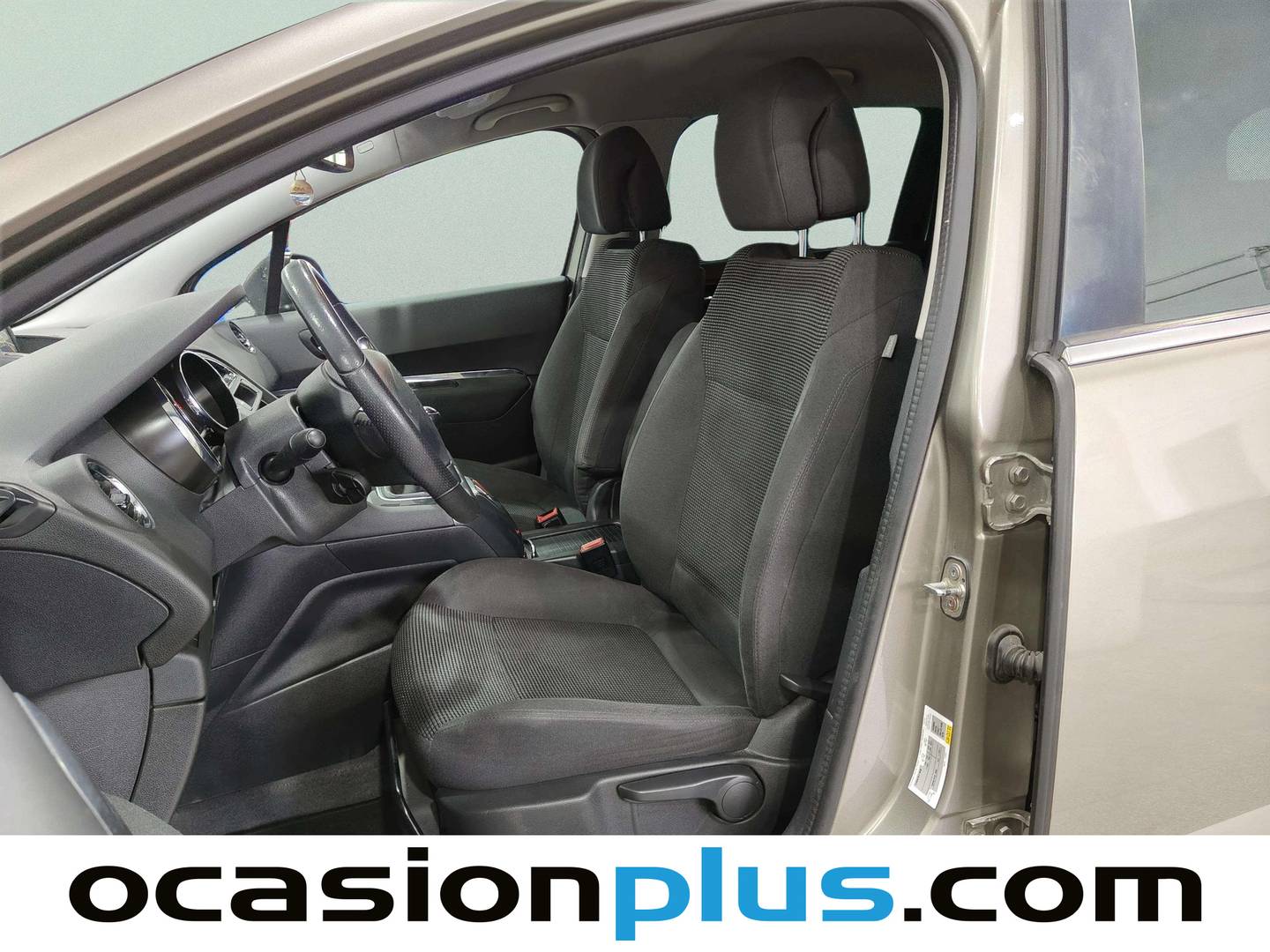 Foto asientos traseros Peugeot 5008 Peugeot 5008 1.6 BlueHDi Style FAP (120 CV) 7 Plazas