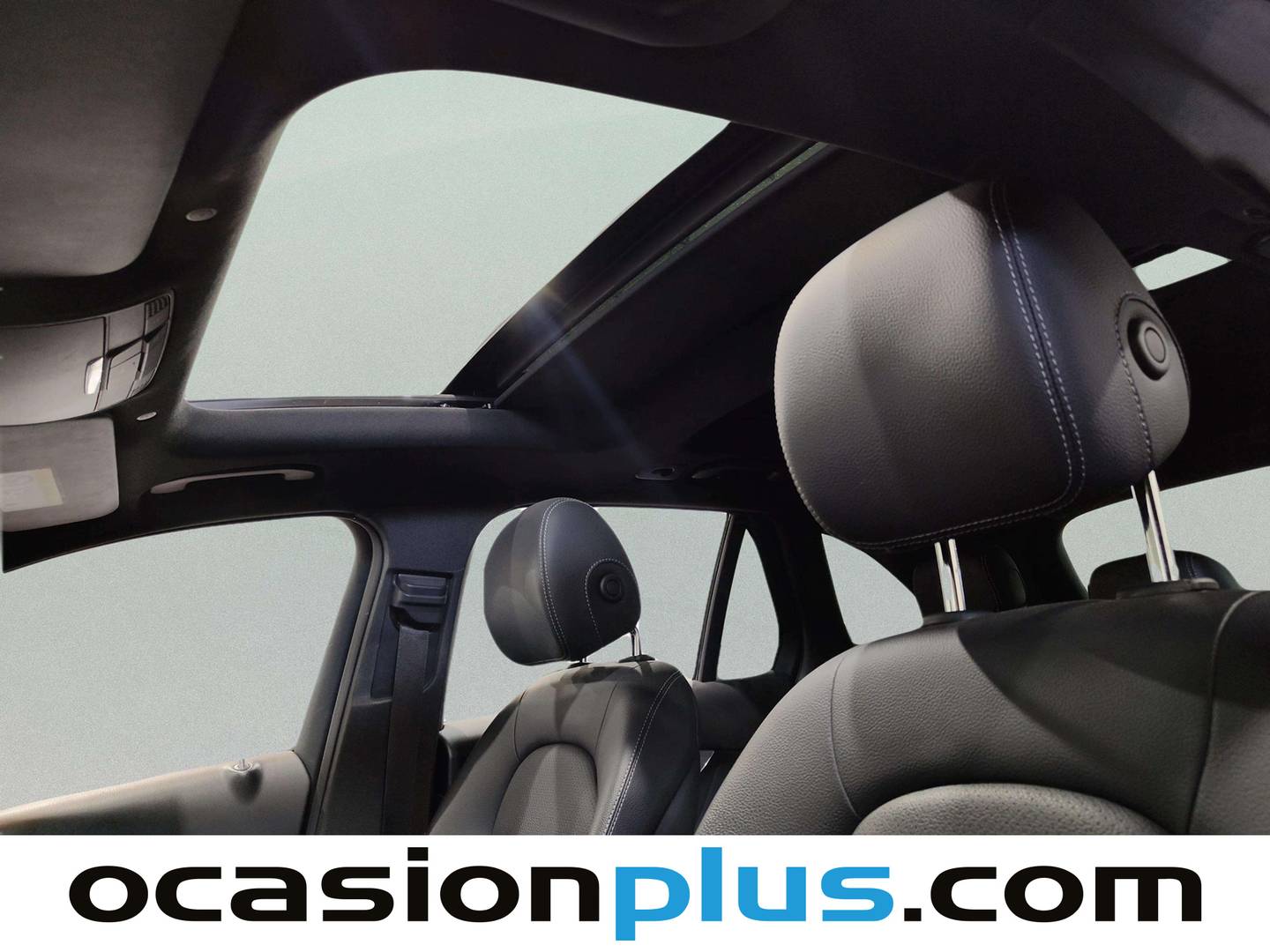 Equipamiento del Mercedes Clase GLC Mercedes GLC 200 4Matic (197 CV) Pack AMG